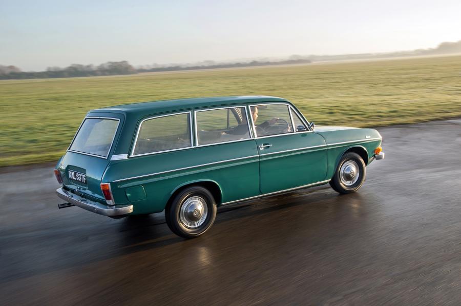  Audi 80 Variant (F103) 1966 года  (UK) (фото 3 из 15)
